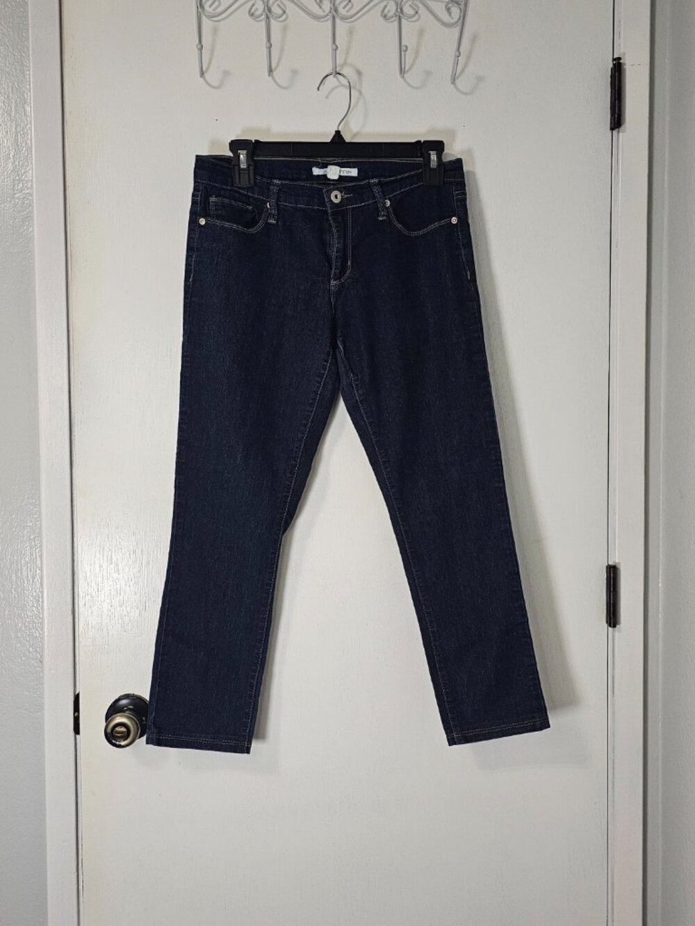 Forever 21 Dark Wash Denim Slim Fit Women's Jeans- Size 29 - Picture 2 of 7